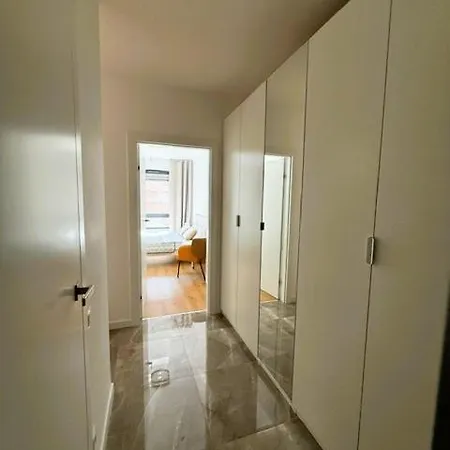 Justinrent Palatium 12 Апартаменты *