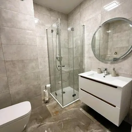 דירה Justinrent Palatium 12 *