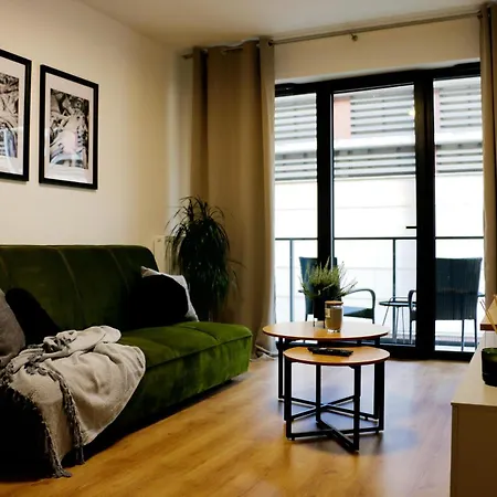 Apartment Justinrent Palatium 12 *