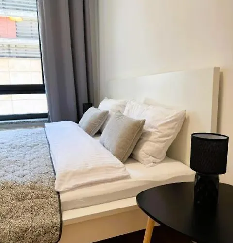 Justinrent Palatium 12 Daire *